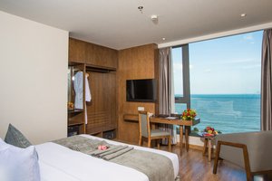 Room & Suite
