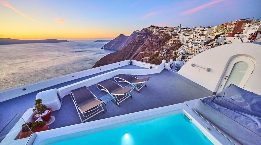 Jacuzzi pool with Caldera view 