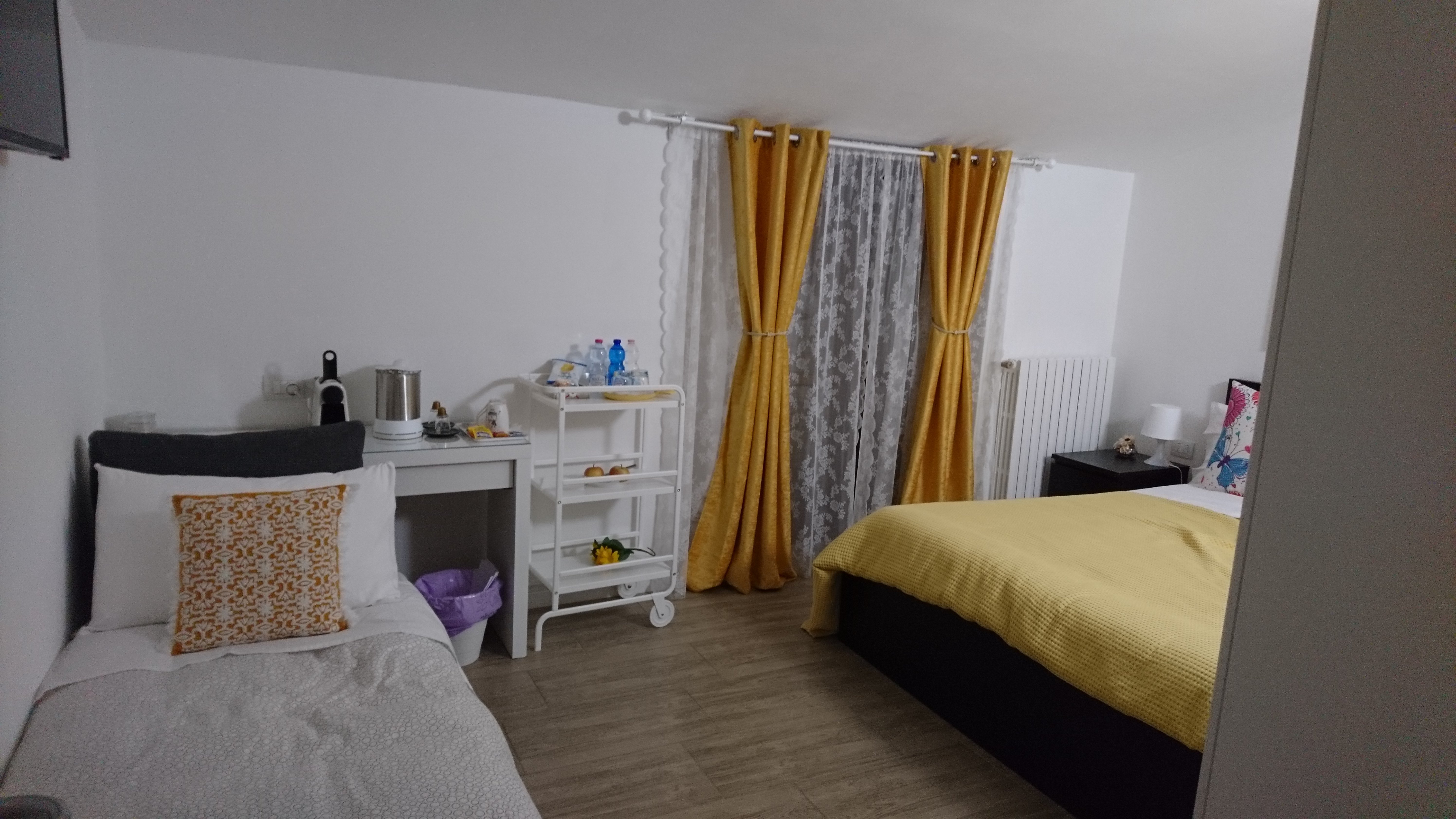 B&B Centrale Rooms: Pictures & Reviews - Tripadvisor