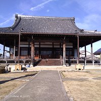 本堂でしょうか
