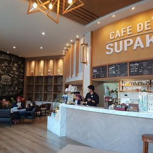 Supak Hotel