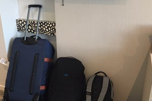 Room & Suite