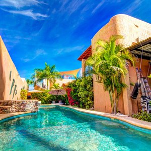 La Posada is Past Its Prime - Review of La Posada Hotel & Beach Club ...