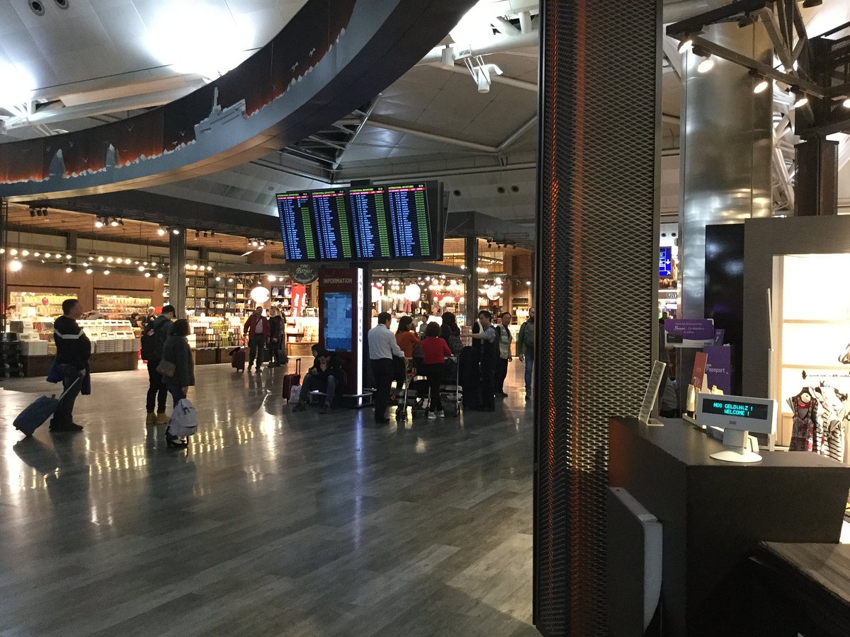 ATÜ Duty Free opens 'unique 800sq m department store' at Istanbul Airport