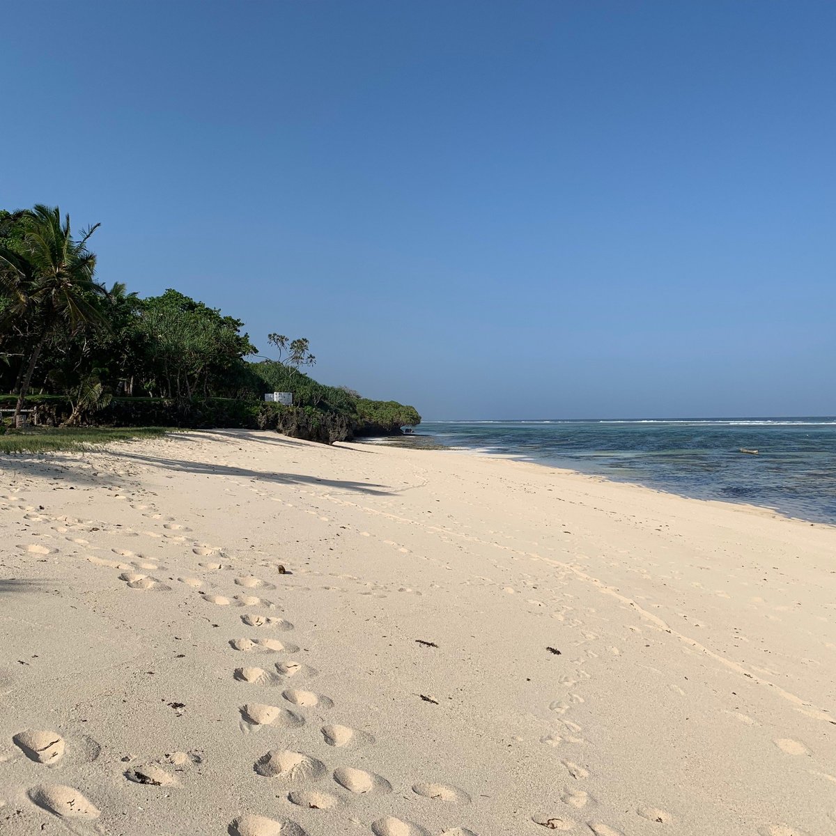 SAND ISLAND BEACH COTTAGES (Tiwi) - Cottage Reviews & Photos - Tripadvisor