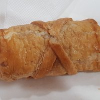 Chilli Chicken puff: Lovely in taste ... good and fresh but a bit more oil ..