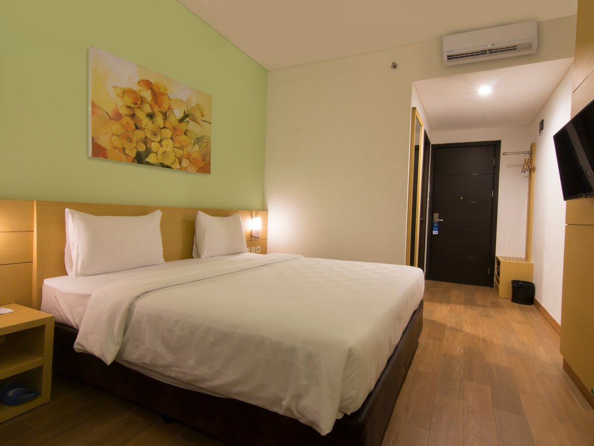 Hotel 88 Bandung Kopo Rooms: Pictures & Reviews - Tripadvisor