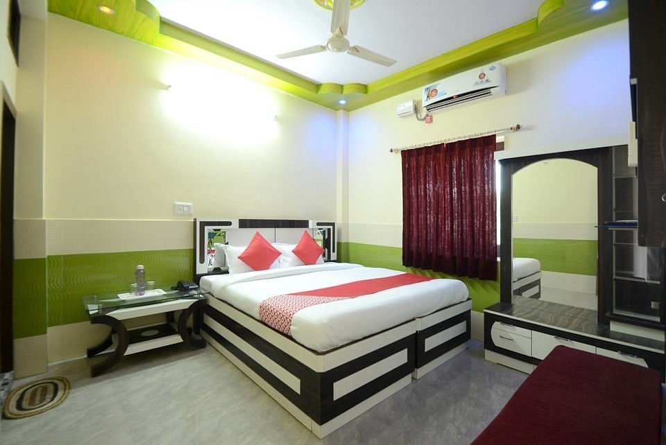 OYO 18506 Regal Golden Palace, hotel en Jaisalmer