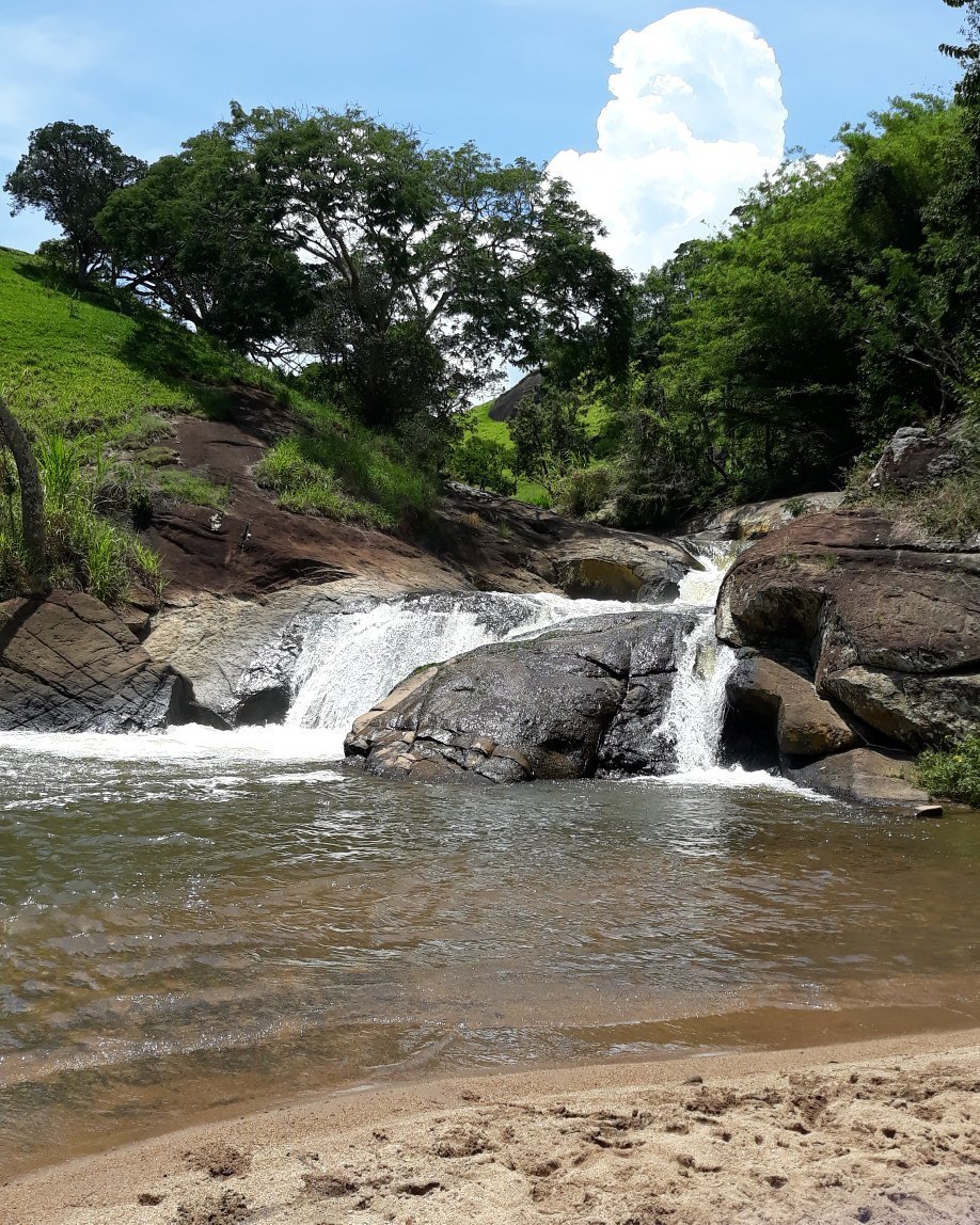 Bina's S.A  Cachoeira de Minas MG