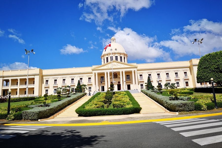 Palacio National image