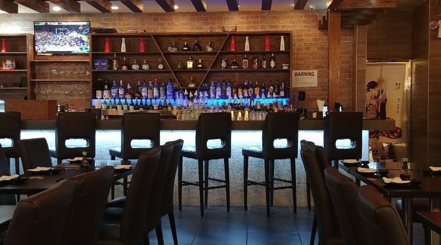 Umani Sushi and Bar