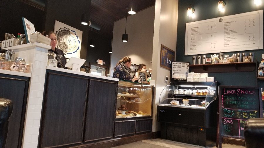 Walnut and Park Cafe
