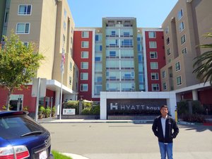 hyatt house san jose airport parking