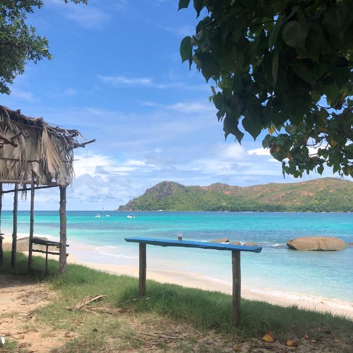 Praslin Island review images