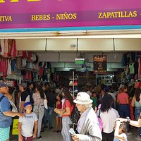 LA DOCTA PASEO DE COMPRAS
4 DIRECCIONES
SAN MARTÍN 21 - SAN MARTÍN 262 - SAN MARTÍN 379 - SAN MARTÍN 477
