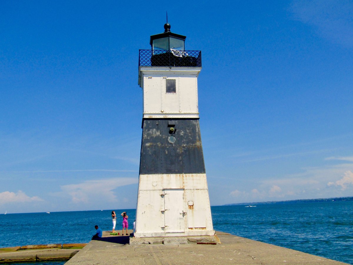 ERIE HARBOR NORTH PIER LIGHT: Tutto quello che c'è da sapere