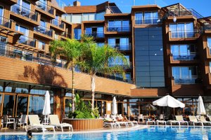 Piscine et plage