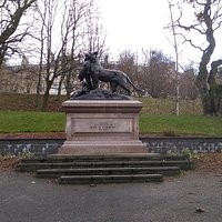 Tigress and Cubs Statue