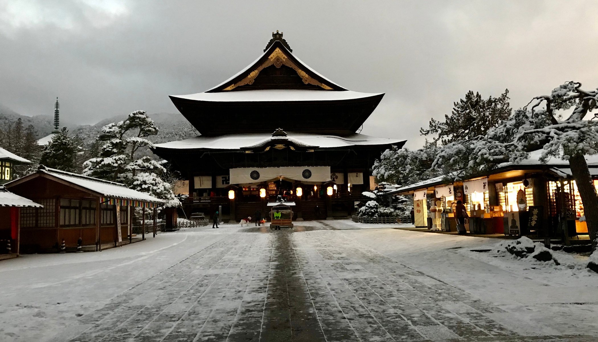 Matsuya Ryokan image