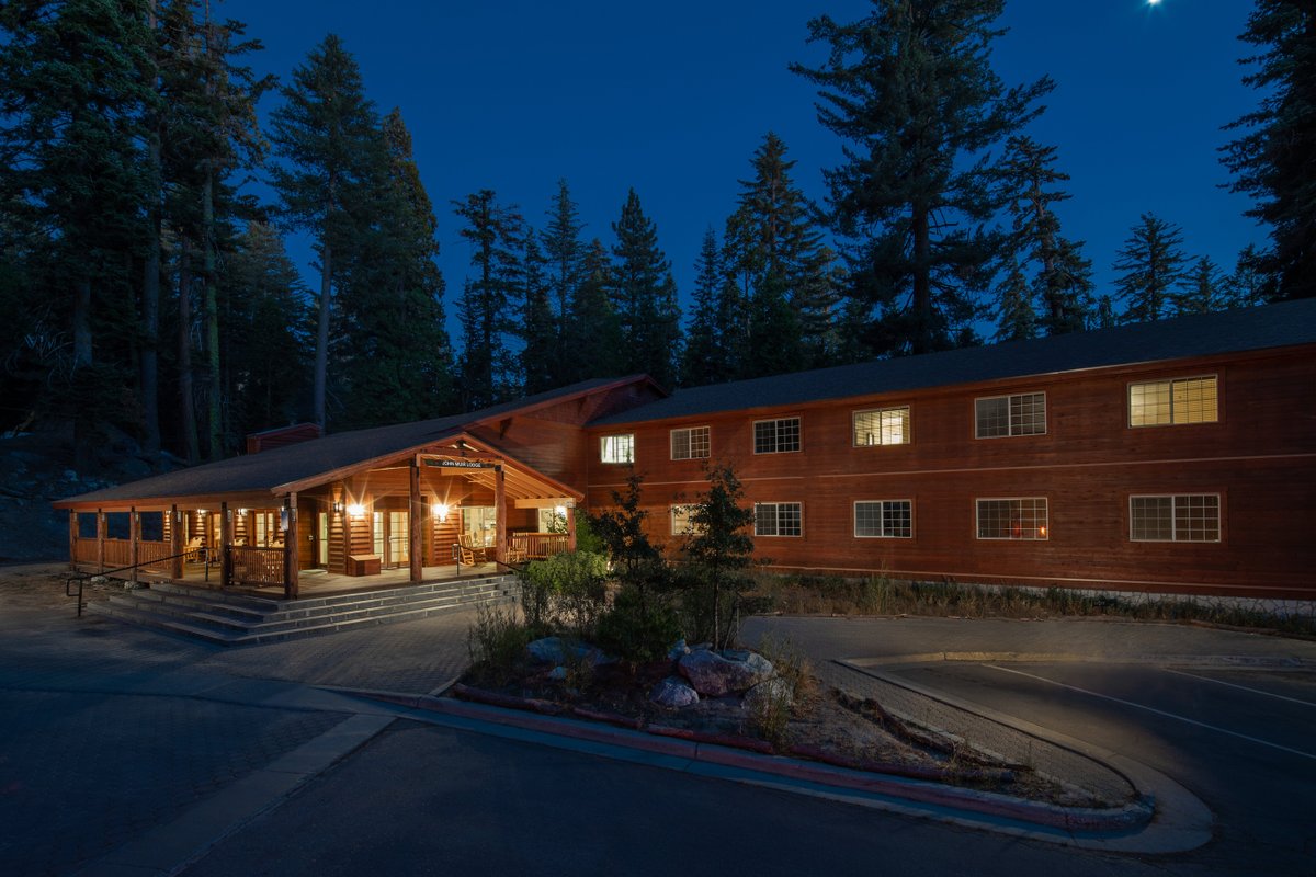 JOHN MUIR LODGE - Updated 2022 Prices & Hotel Reviews (Sequoia and ...