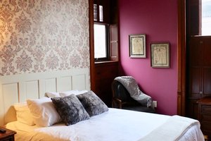 Room & Suite