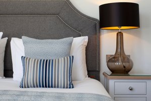 Room & Suite