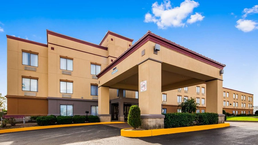 SURESTAY PLUS HOTEL BY BEST WESTERN EVANSVILLE $50 ($̶8̶5̶) - Updated ...