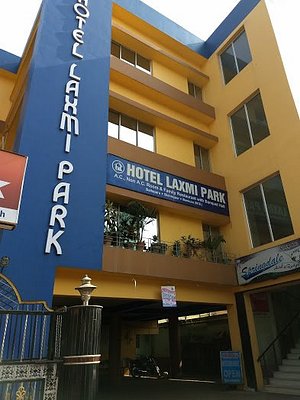 Hotel Laxmi Park ?w=300&h= 1&s=1