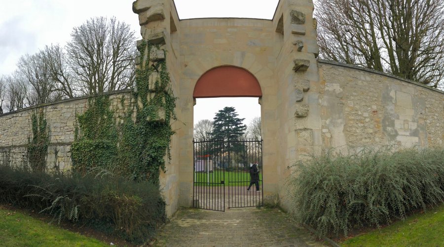 Vestiges du Château de Roissy-en-France : intérieur