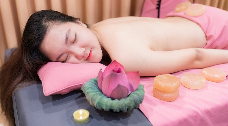 Enjoy Hot stone treatment