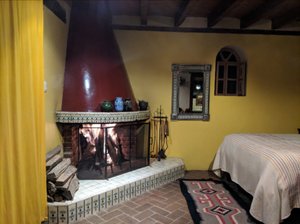 Room & Suite