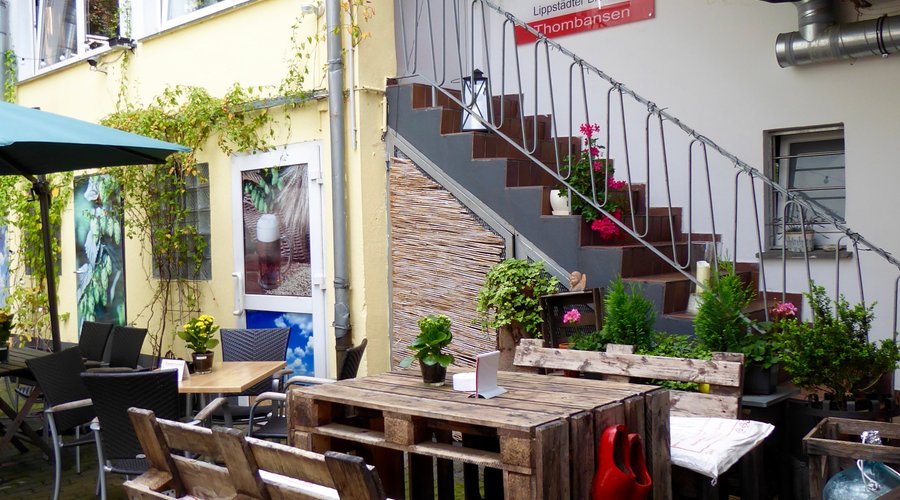 Brauereihof mit Biergarten 