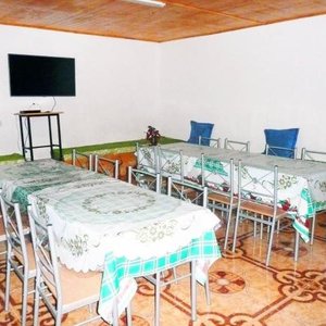 Comedor común (acceso a microondas, hervidor, cocinilla)