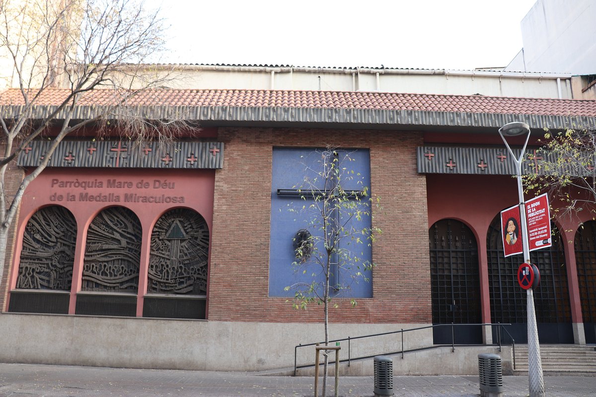 Iglesia de la Medalla Milagrosa » Por Esto Tienes que Visitarla »