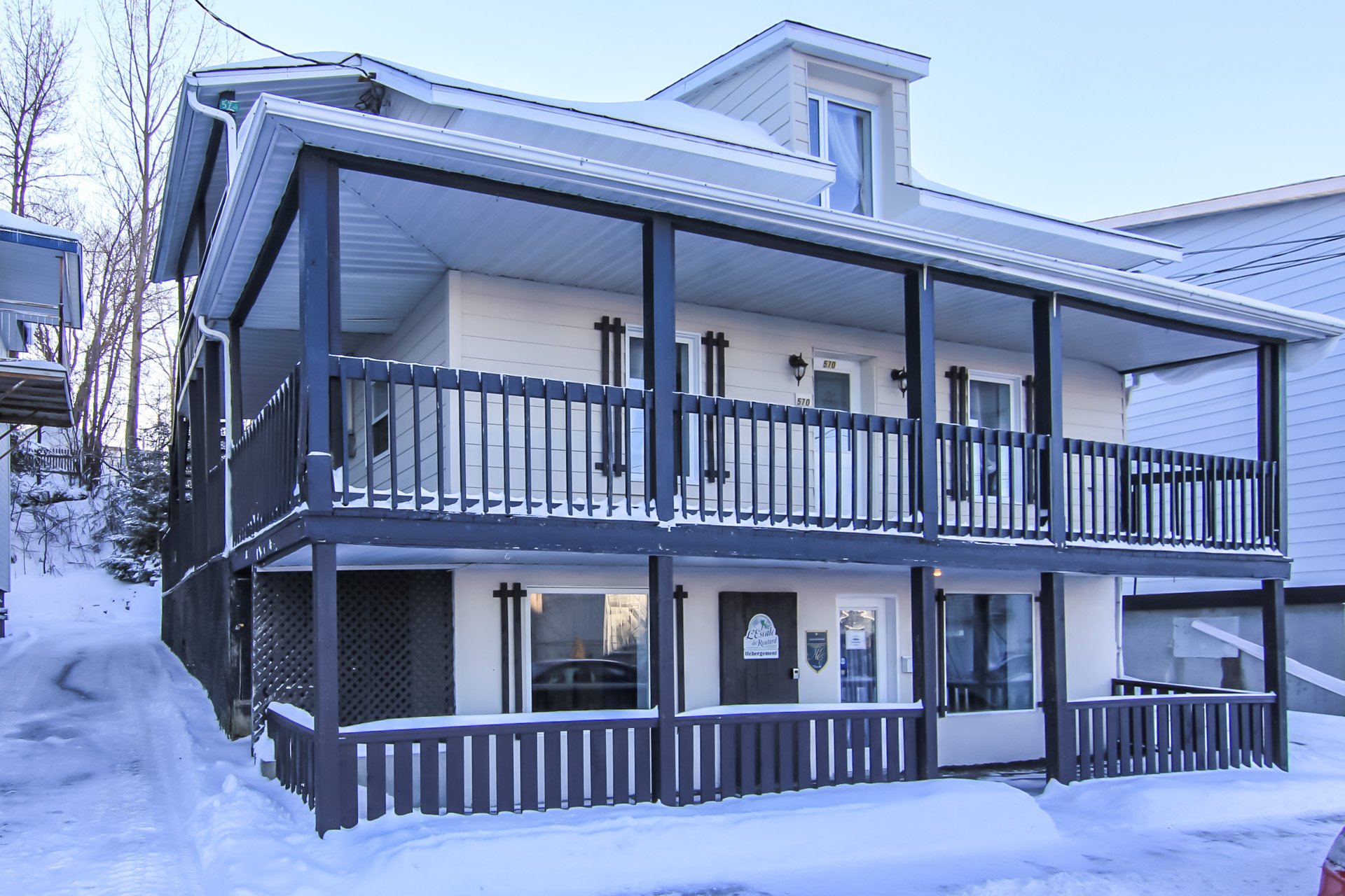 L'ESCALE DU ROUTARD B&B (Alma, Canada) : Tarifs 2024 Et 5 Avis