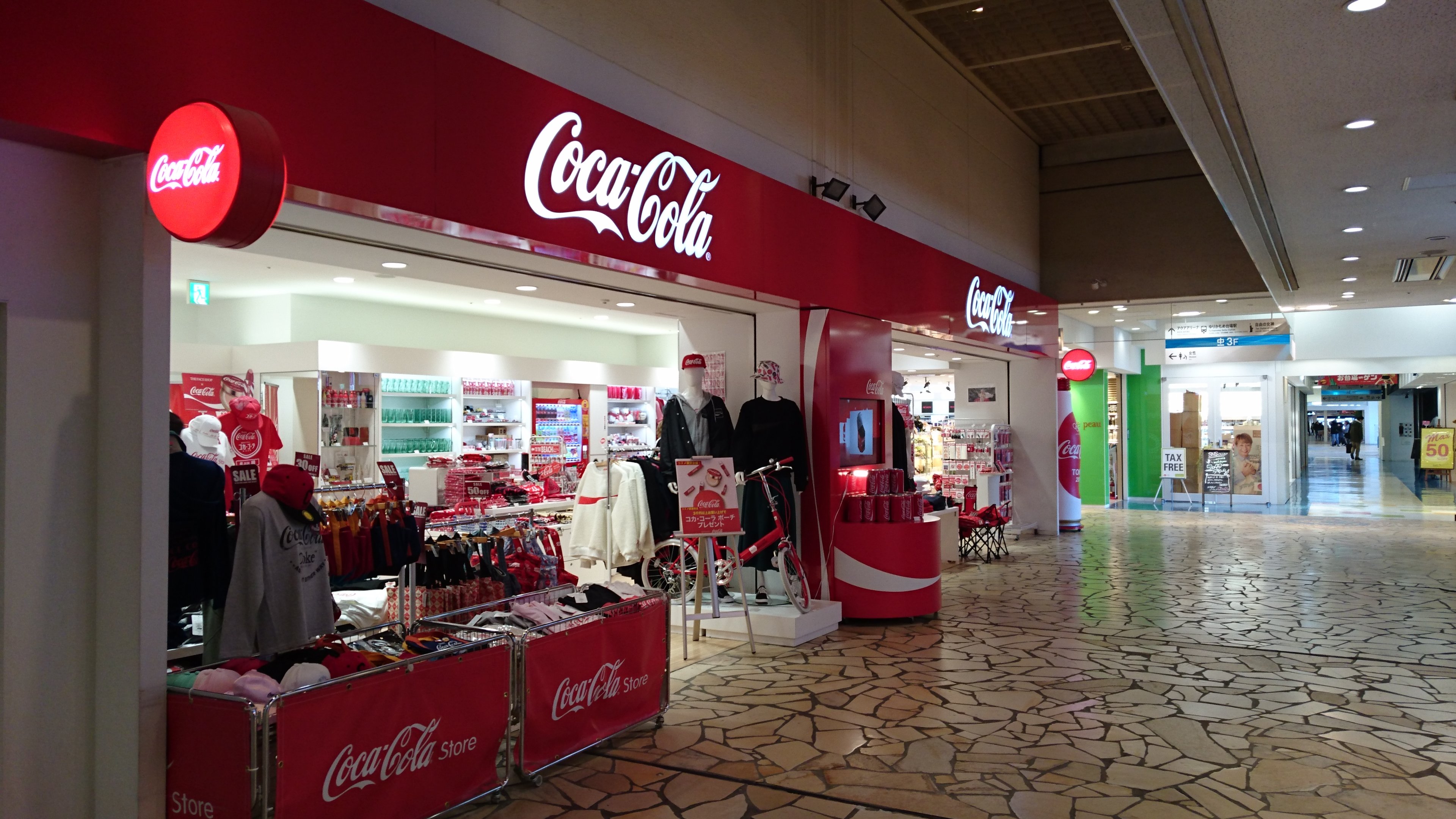 楽天市場】コカ・コーラ? 1オンス シルバー シロクマ カラー