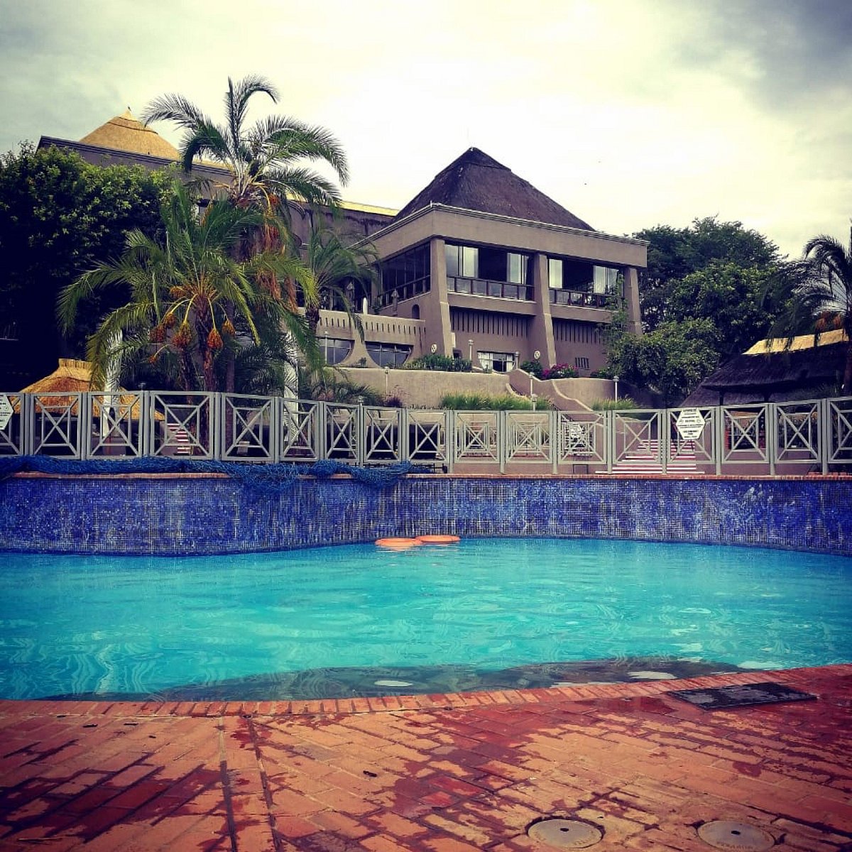 Elephant Hills Resort, hotel in Victoria Falls