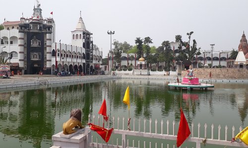 Lake inside Devi Talab Mandir