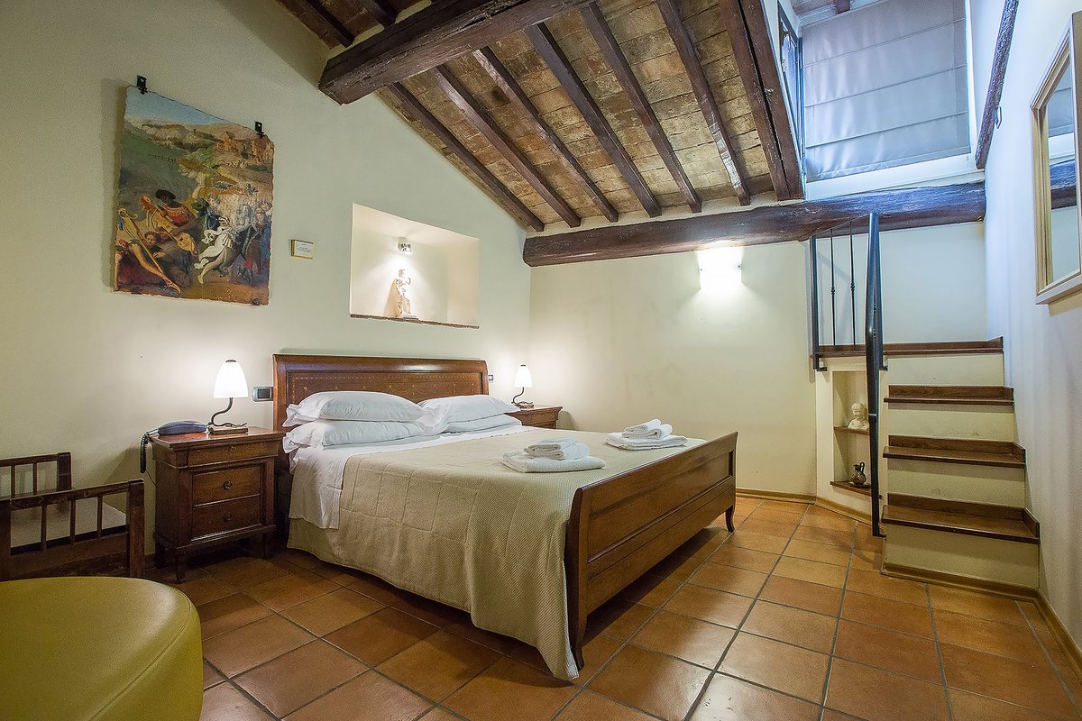 Relais Hotel Centrale Firenze Rooms: Pictures & Reviews - Tripadvisor