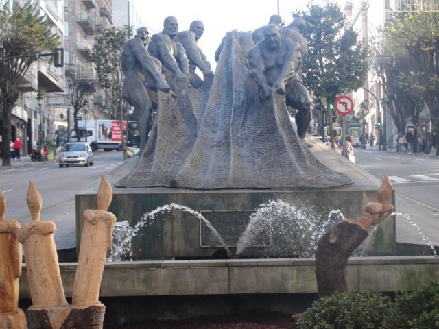 Imagen 10 de Monumento ao Trabalho