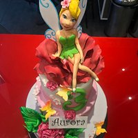 cakedesign.. torta per bambini Trilly Flowers..pasta di zucchero