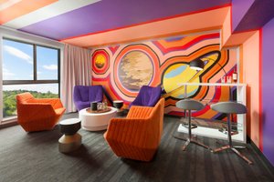 Room & Suite
