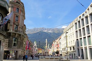 4. Maria-Theresien-Strasse