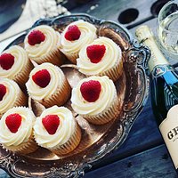 Strawberry and Champagne Cupcakes