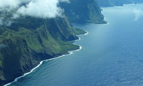 Molokai Northern Coastal Mountains, as seen from Mokulele Airlines.  Patrick McNally, Molokai Hawaii
