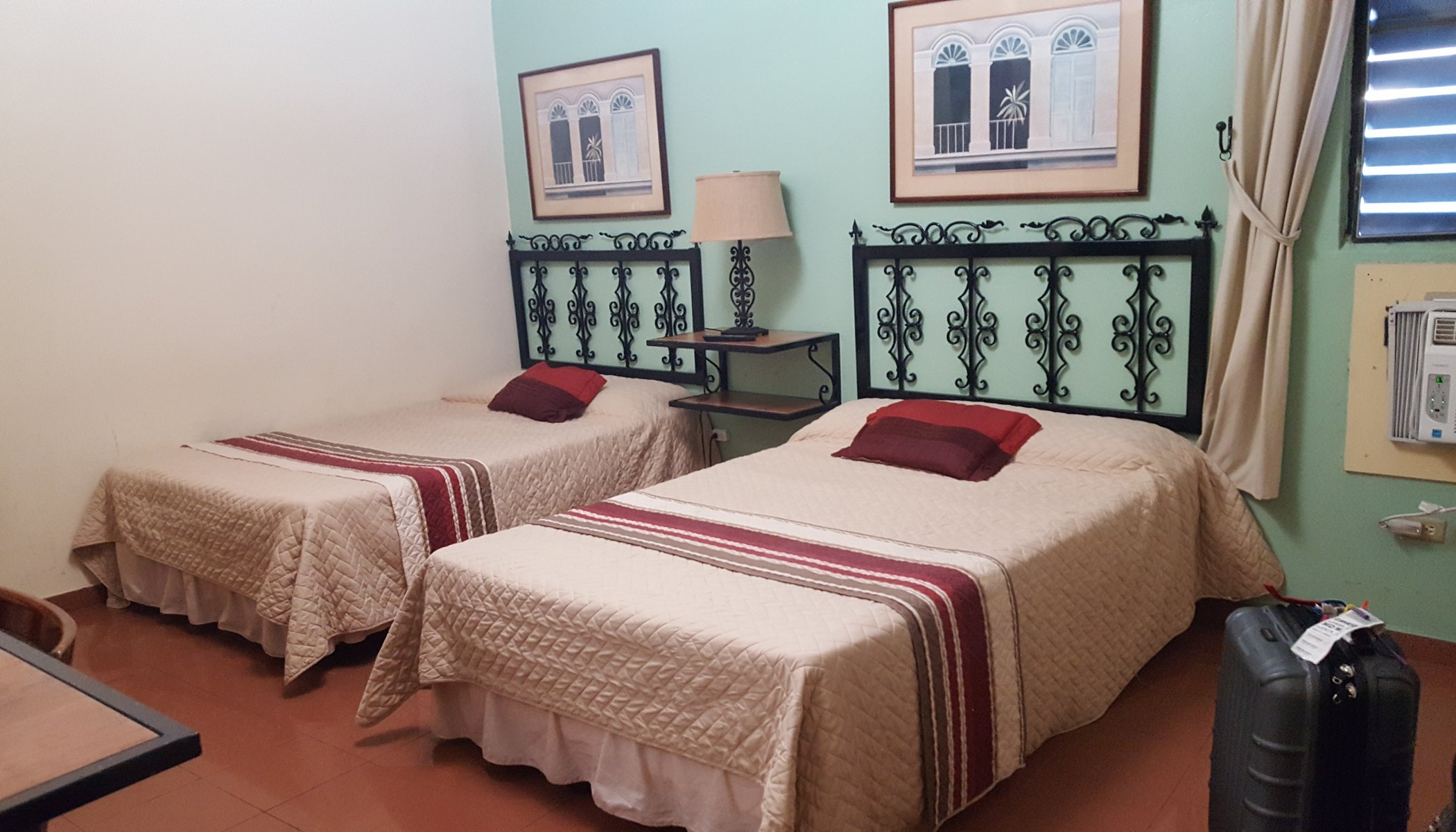 Hotel Iberia by null