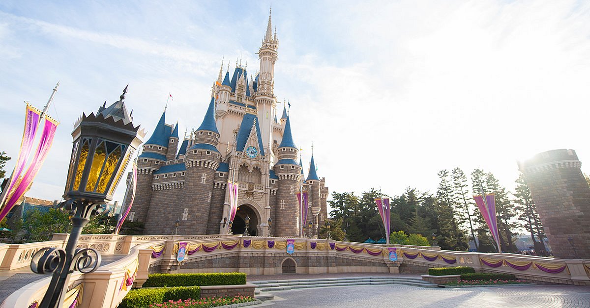 I Am Going To Disney World Disney Princesses Iron On Transfer #1