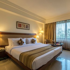 Deluxe King Bed