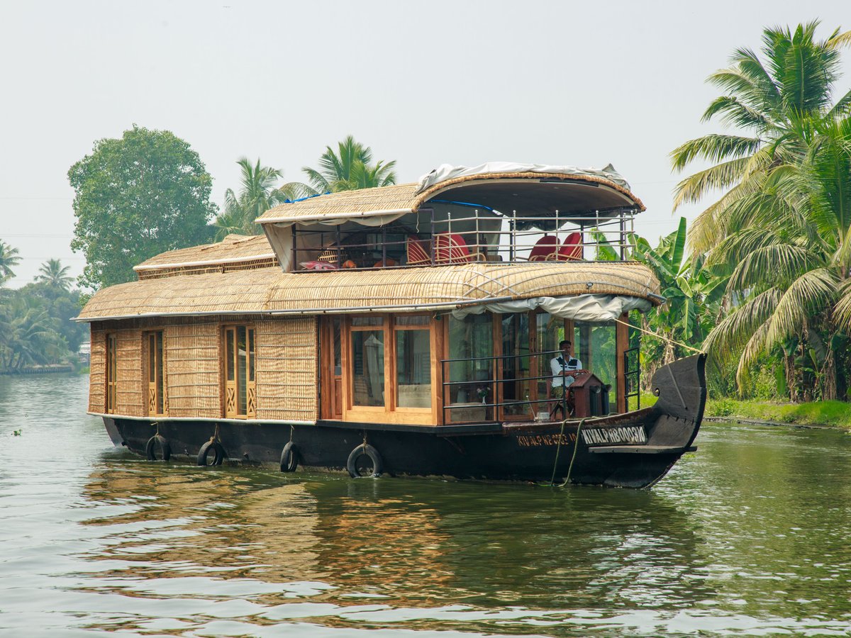 Angel Queen Houseboats - All You Need to Know BEFORE You Go (2024)