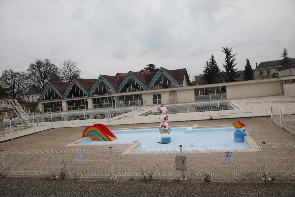 PISCINE MUNICIPALE BEAUNE: All You Need to Know BEFORE You Go